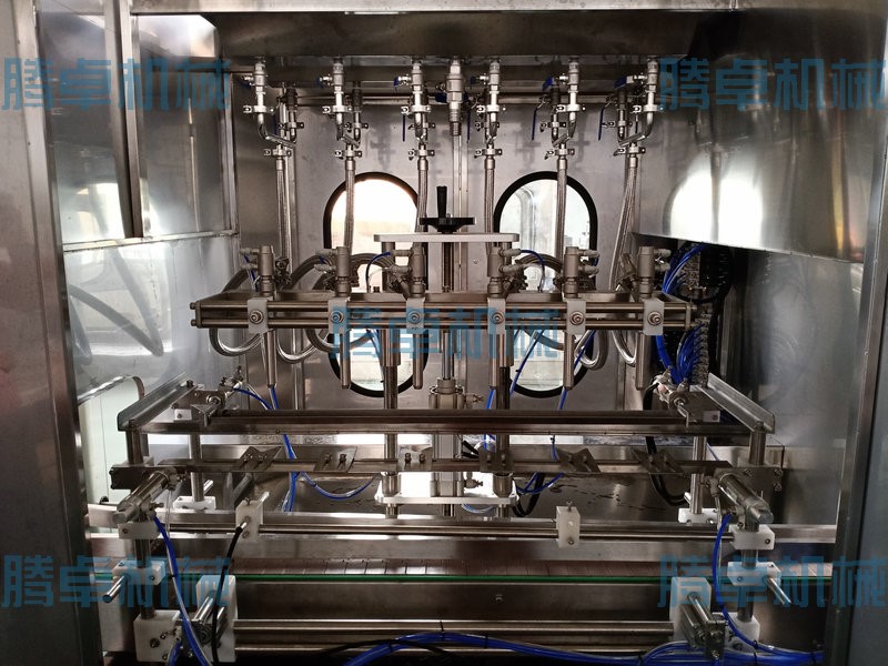 自動(dòng)灌裝旋蓋機(jī) 自動(dòng)灌裝旋蓋機(jī)