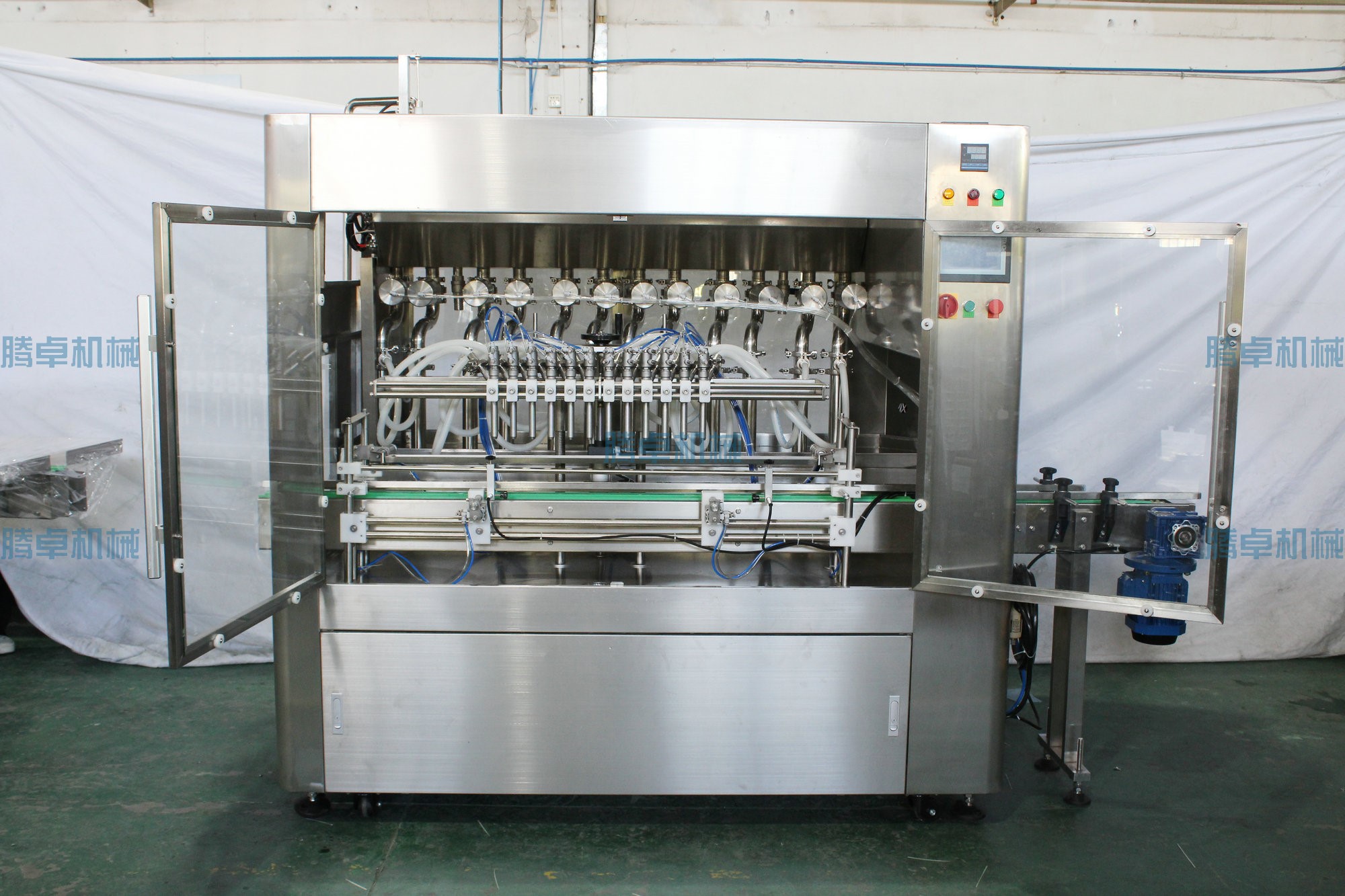 液體灌裝機(jī) 液體灌裝機(jī)